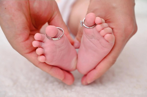 福安孕妇肚子隐隐作痛